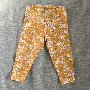 Osh Kosh floral fall leggings. Size 12 months, great used condition.